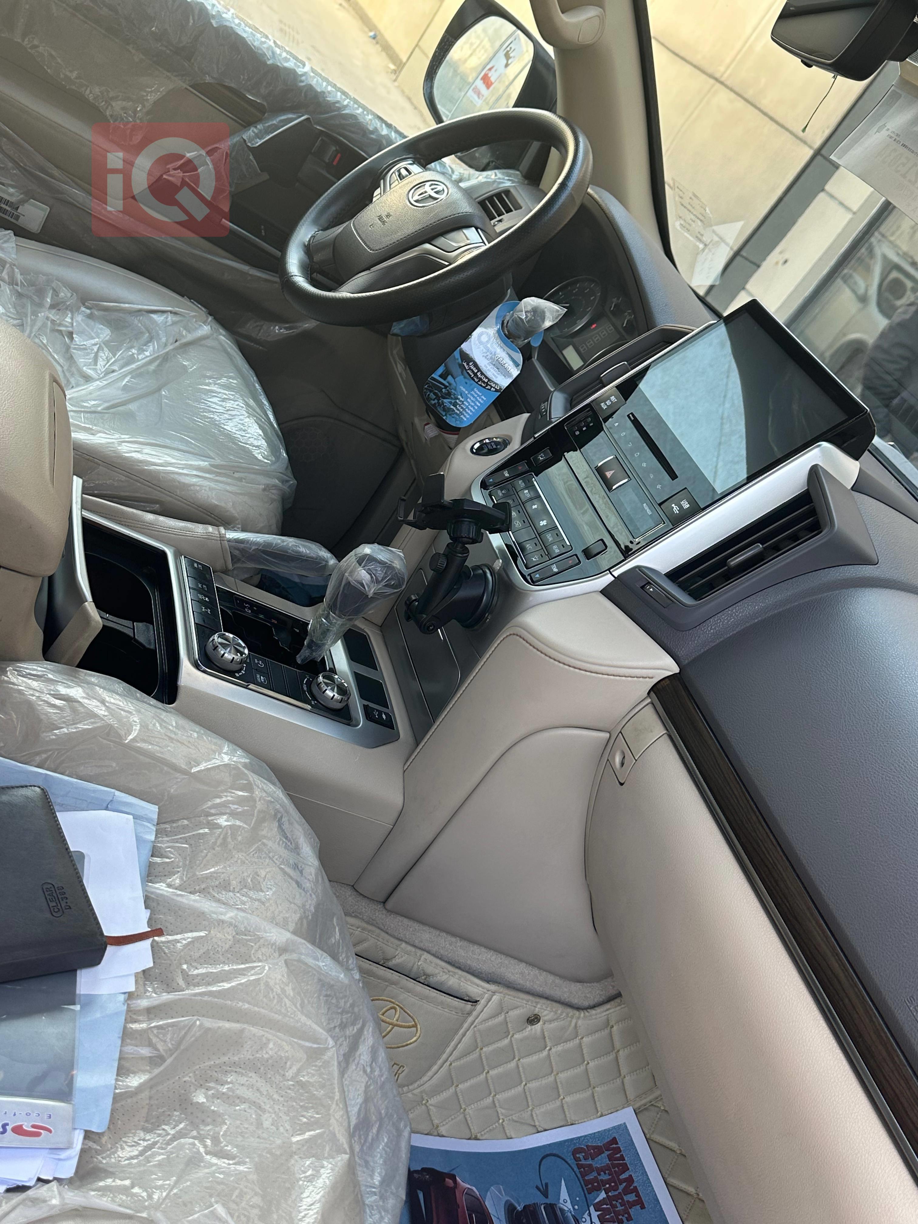 تويوتا لاندكروزر